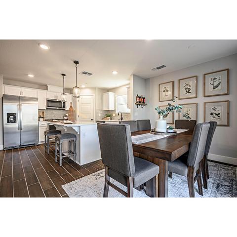 6002 Barsanti Ave, Bakersfield, CA 93313 photo 8
