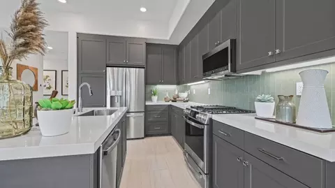 2048 Hollyleaf Ter, Montebello, CA 90640 photo 15