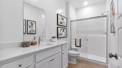 Bath - 1041 Springtime Ave, Clovis, CA 93619 photo 3 of 3