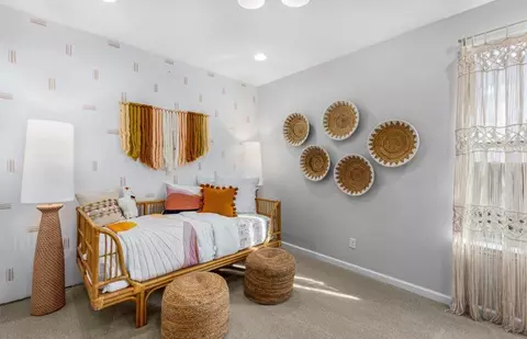 Bedroom - 59 Mountaingem Lp, Santa Fe, NM 87508 photo 4 of 4
