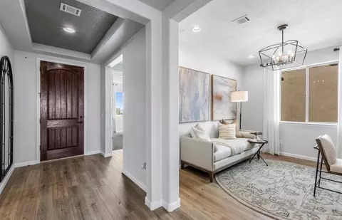 Entry Way - 59 Mountaingem Lp, Santa Fe, NM 87508 photo 1 of 1