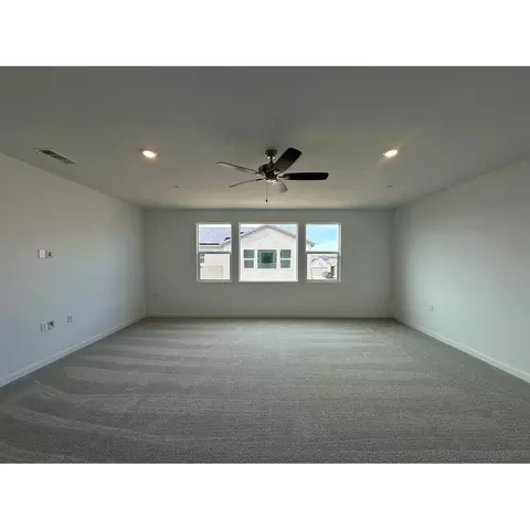 1071 Wildflower Dr, Madera, CA 93636 photo 6