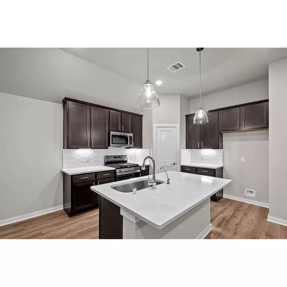 Kitchen - Plan Polo - 107 Rogerdale River Dr, Magnolia, TX 77354 photo 5 of 6