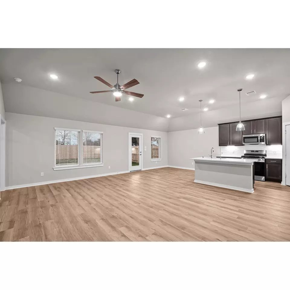 Living - Plan Polo - 107 Rogerdale River Dr, Magnolia, TX 77354 photo 4 of 4
