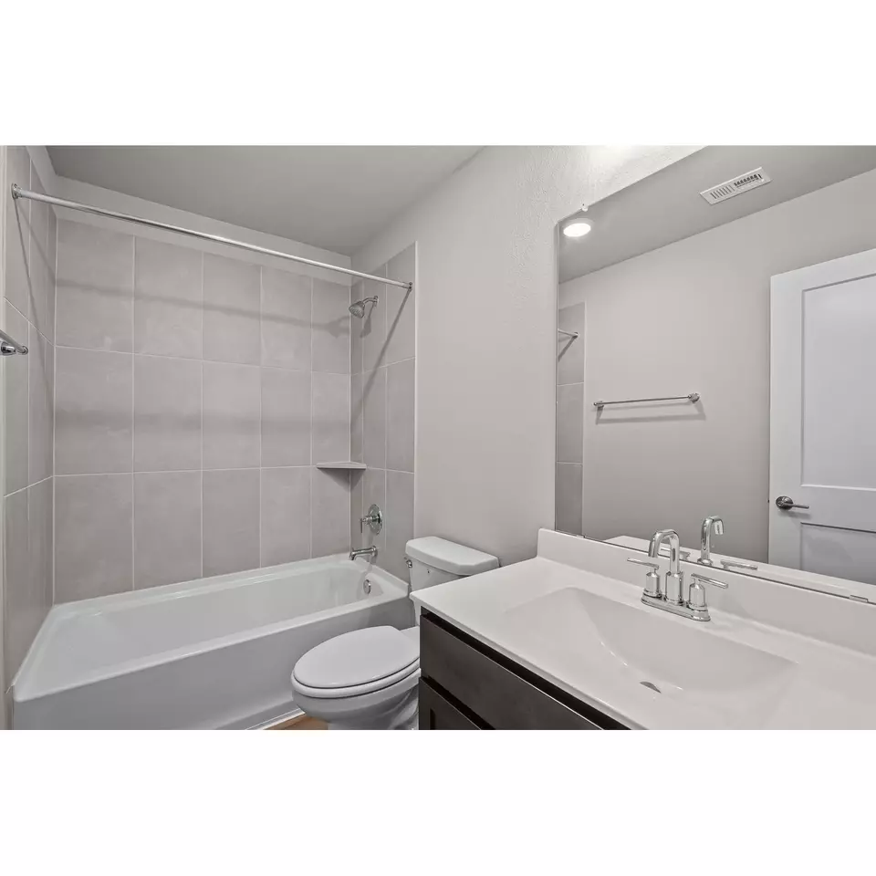 Bath - Plan Polo - 107 Rogerdale River Dr, Magnolia, TX 77354 photo 5 of 6