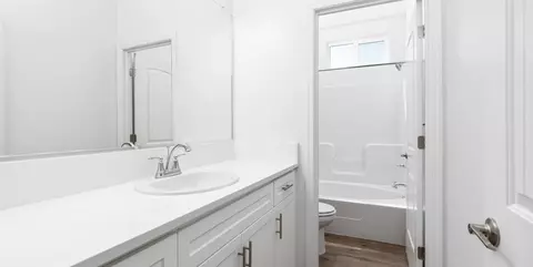 1237 W Payson Ave, Visalia, CA 93291 photo 12