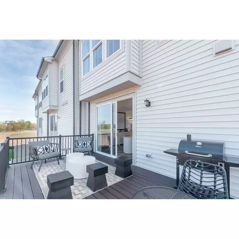 23668 Hardesty Ter, Ashburn, VA 20148 photo 19