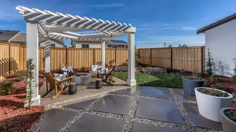5966 Markham Dr, Tracy, CA 95377 photo 5