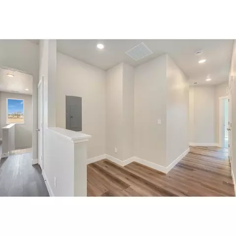 Entry Way - 6809 Maple Leaf Dr #201, Timnath, CO 80547 photo 2 of 3