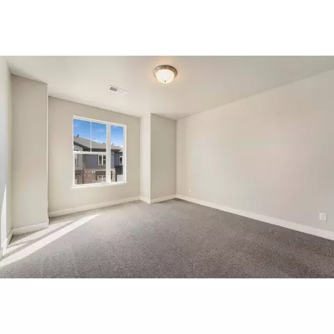 Bedroom - 6809 Maple Leaf Dr #201, Timnath, CO 80547 photo 1 of 4
