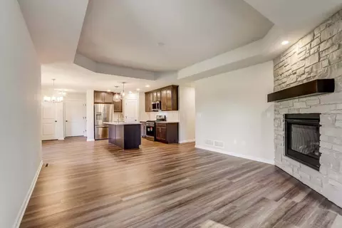 800 Margo Cir, Eagle, WI 53119 photo 17