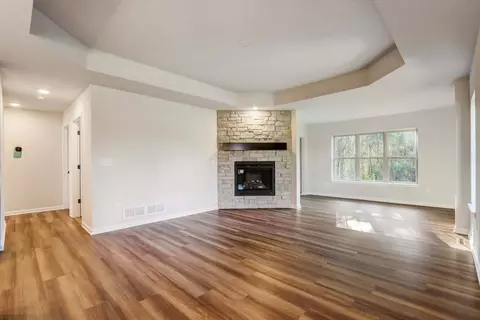 800 Margo Cir, Eagle, WI 53119 photo 11