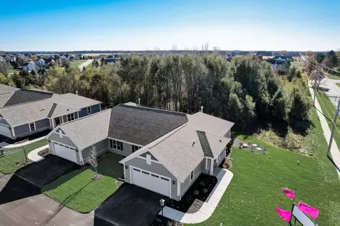 800 Margo Cir, Eagle, WI 53119 photo 12