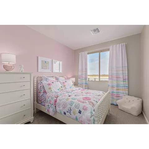 Bedroom - 7519 E 35th Pl, Yuma, AZ 85365 photo 2 of 4