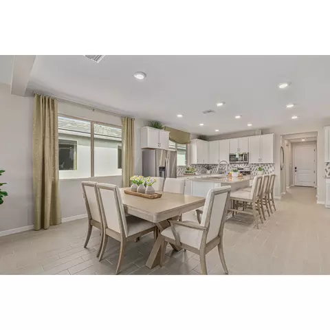 Dining - 7519 E 35th Pl, Yuma, AZ 85365 photo 1 of 2