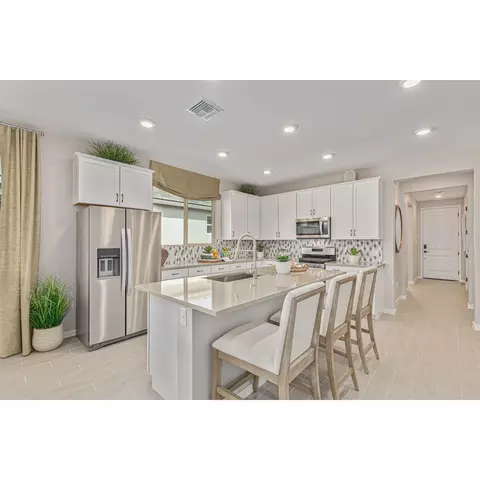 Kitchen - 7519 E 35th Pl, Yuma, AZ 85365 photo 4 of 4