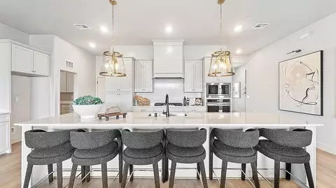 1388 Heirloom Ave, Clovis, CA 93619 photo 3