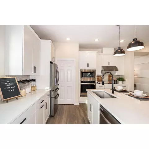 Kitchen - 1786 Columbus Path, Saint Cloud, FL 34771 photo 2 of 3