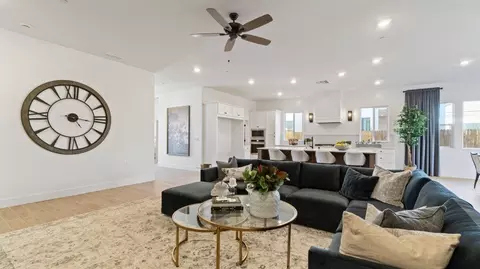 Other - 932 Traverse Dr S, Madera, CA 93636 photo 8 of 9