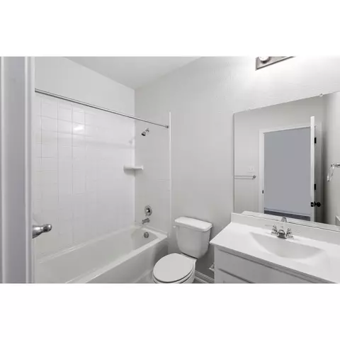 2405 Walking Y Rd, Georgetown, TX 78628 photo 14