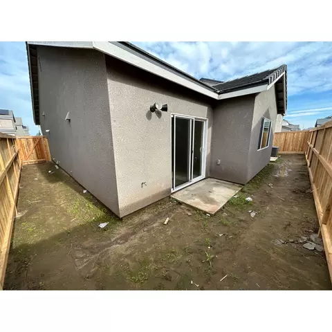 1016 Plum Tree Ave, Clovis, CA 93619 photo 7