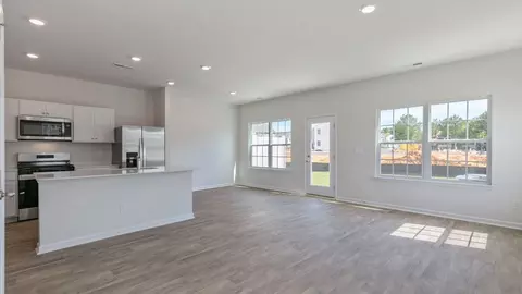 7042 Eclipse Trl, Whitsett, NC 27377 photo 4