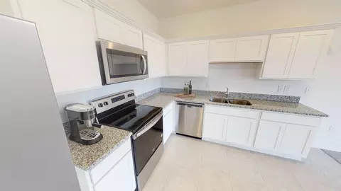 Kitchen - 5942 Piney Shrub Pl, Saint Cloud, FL 34771 photo 1 of 2