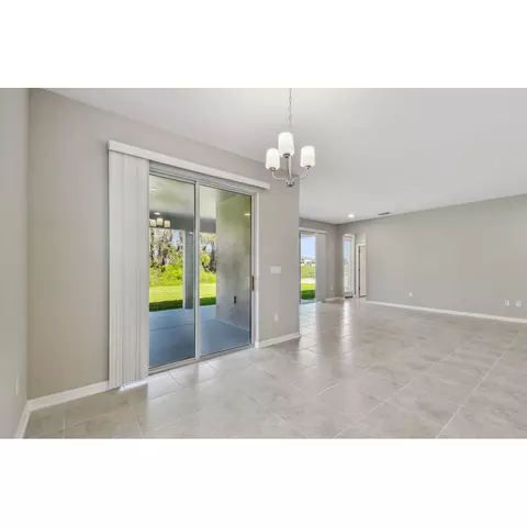 Dining - 5046 Bromeliad Ave, Wimauma, FL 33598 photo 2 of 2