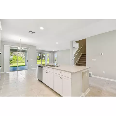 Kitchen - 5046 Bromeliad Ave, Wimauma, FL 33598 photo 2 of 6