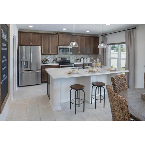 543 Darshire Ave, Eustis, FL 32736 photo 9