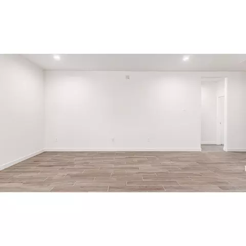 Living - 13955 E Crotalus Way, Vail, AZ 85641 photo 3 of 5