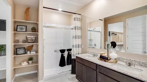 Bath - 17785 S Chathamberry Ln, Vail, AZ 85641 photo 2 of 2