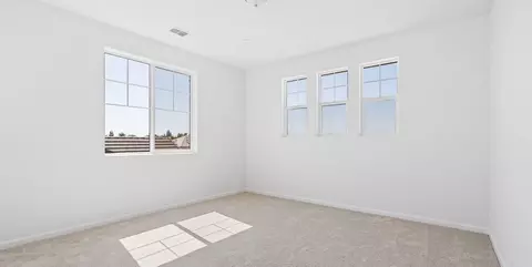 852 E Heidi Ave, Fowler, CA 93625 photo 11