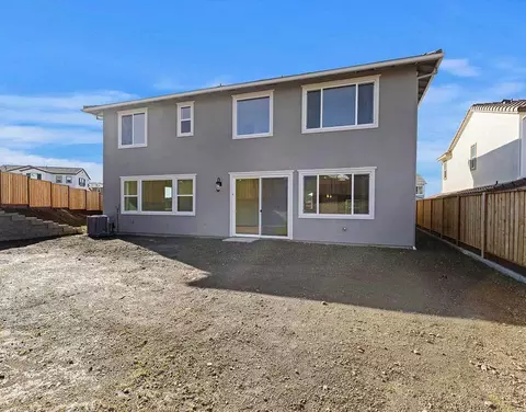 Exterior - 8114 Waterfall Ln, Vallejo, CA 94591 photo 5 of 6