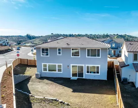 View/Area - 8114 Waterfall Ln, Vallejo, CA 94591 photo 6 of 9