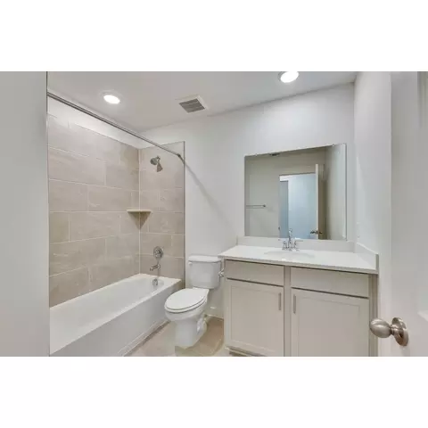 409 Red Wolf Dr, Jarrell, TX 76537 photo 14