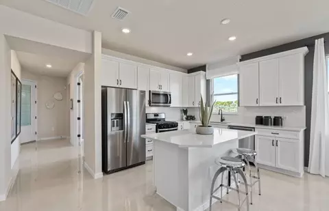 8938 Splashing Dr, Melbourne, FL 32940 photo 3