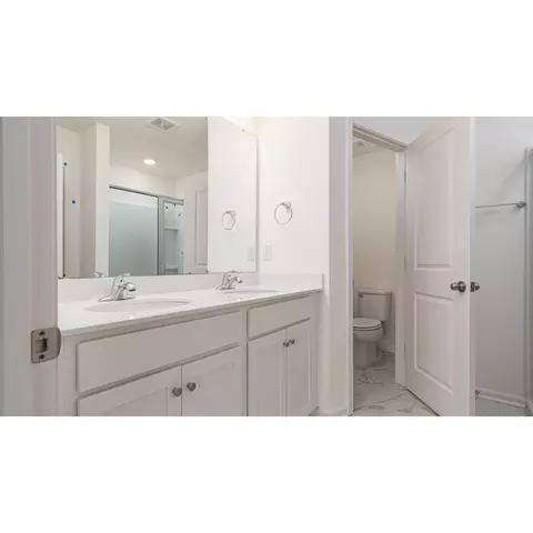 549 Trotters Ln, Moncks Corner, SC 29461 photo 7