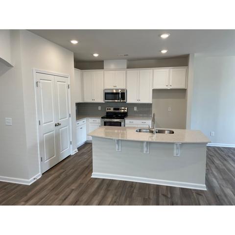 233 E Compass Way, Easley, SC 29640 photo 6