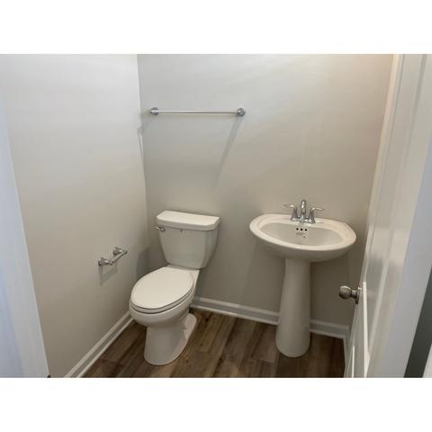233 E Compass Way, Easley, SC 29640 photo 4