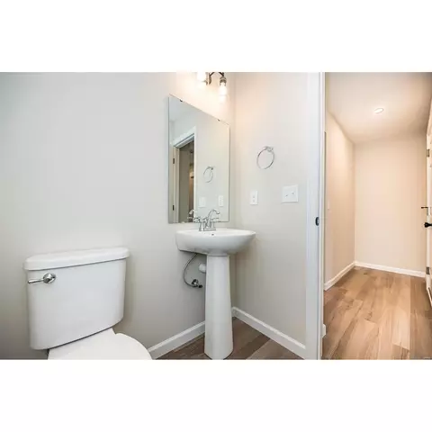 Entry Way - 319 Newbridge Way, Wentzville, MO 63385 photo 5 of 7