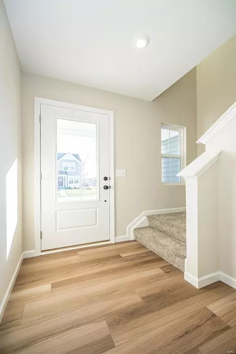 Entry Way - 319 Newbridge Way, Wentzville, MO 63385 photo 3 of 7