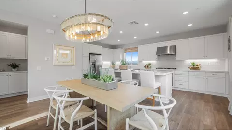 26833 Keystone Loop, Valencia, CA 91381 photo 12