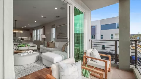 26833 Keystone Loop, Valencia, CA 91381 photo 6