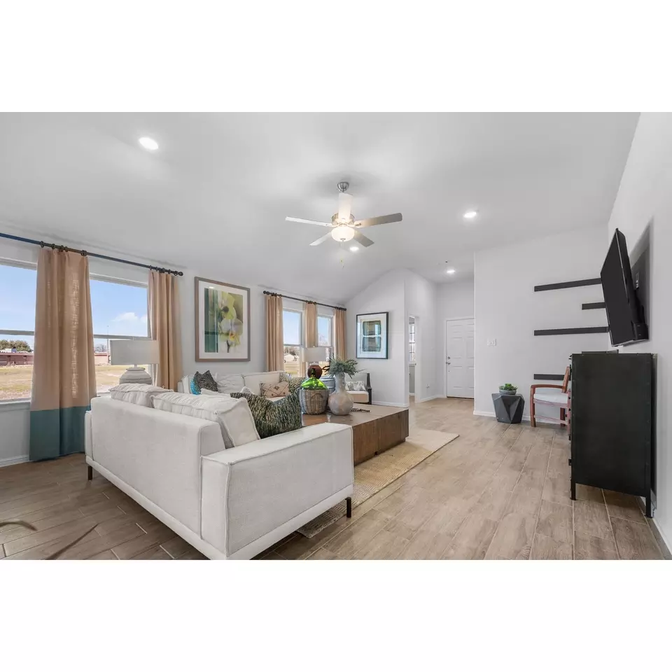 Living - Plan Boxwood - 7617 Sunset Valley Ln, Ponder, TX 76259 photo 1 of 2