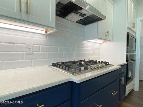 71 Lamplighters, Hampstead, NC 28443 photo 10