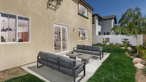 825 Half Moon Ave, Redlands, CA 92374 photo 5