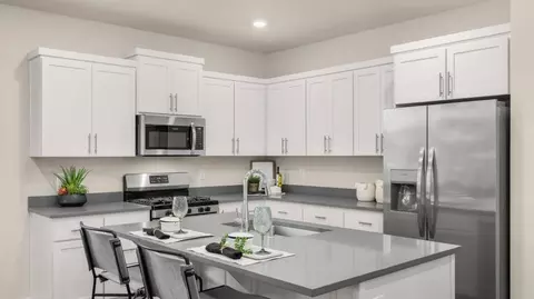 Kitchen - 842 Glade Ave, Forest Grove, OR 97116 photo 1 of 2