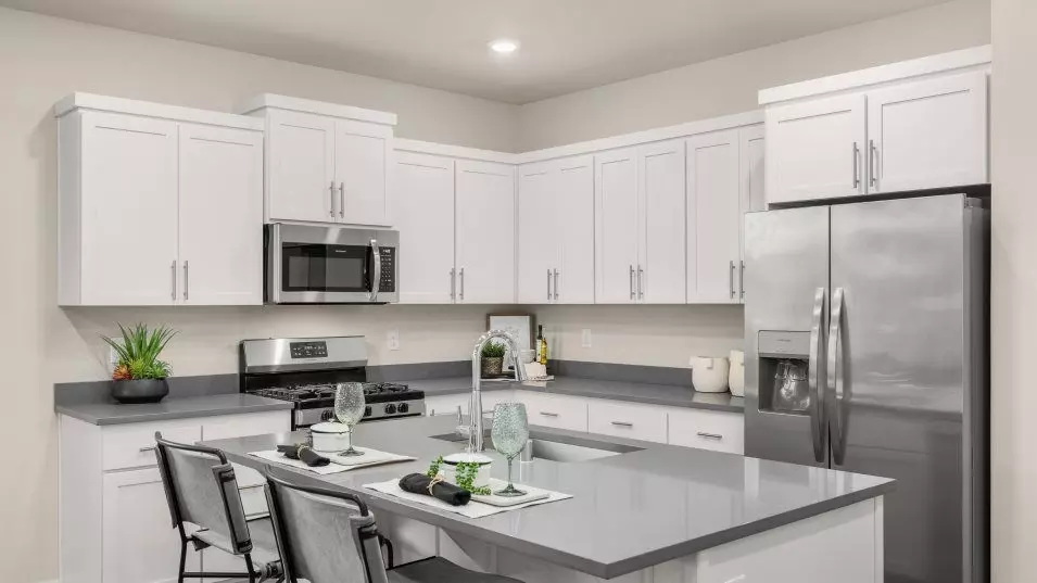 Kitchen - 842 Glade Ave, Forest Grove, OR 97116 photo 1 of 2