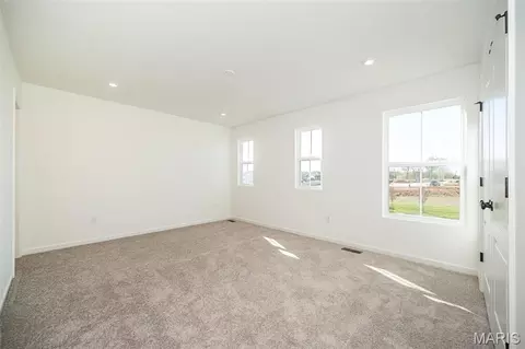 Living - 82 Mora Blvd, O Fallon, MO 63368 photo 6 of 6
